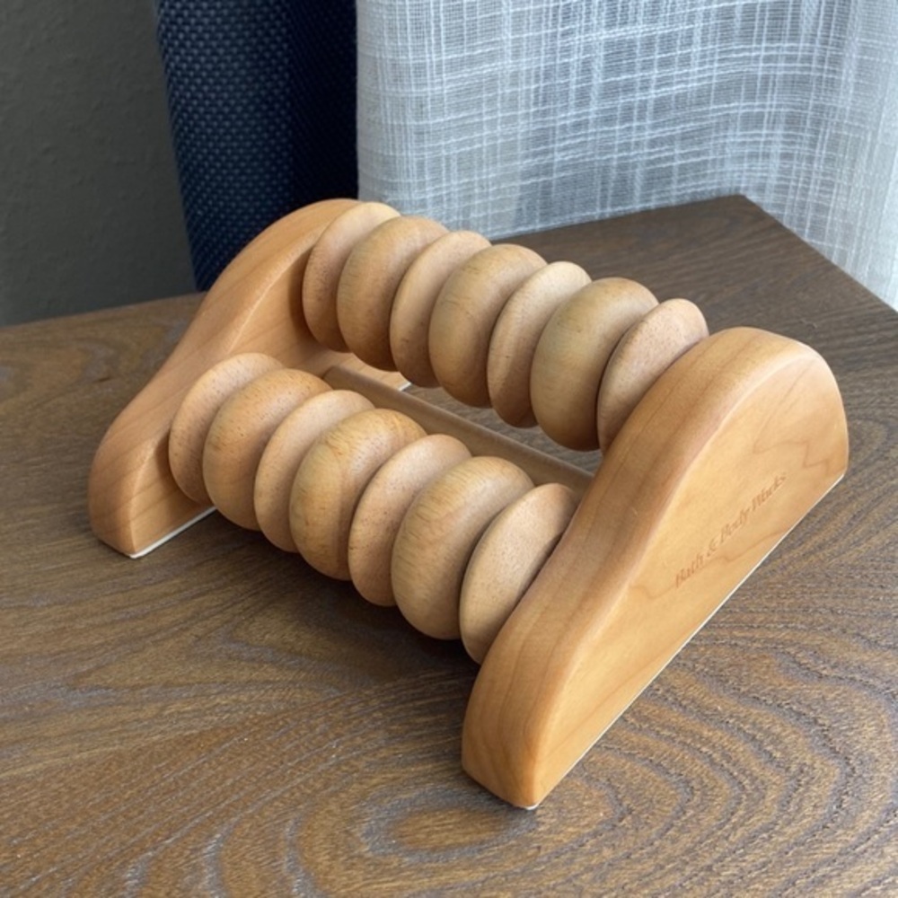 Bath and Body works Wood Food Massager